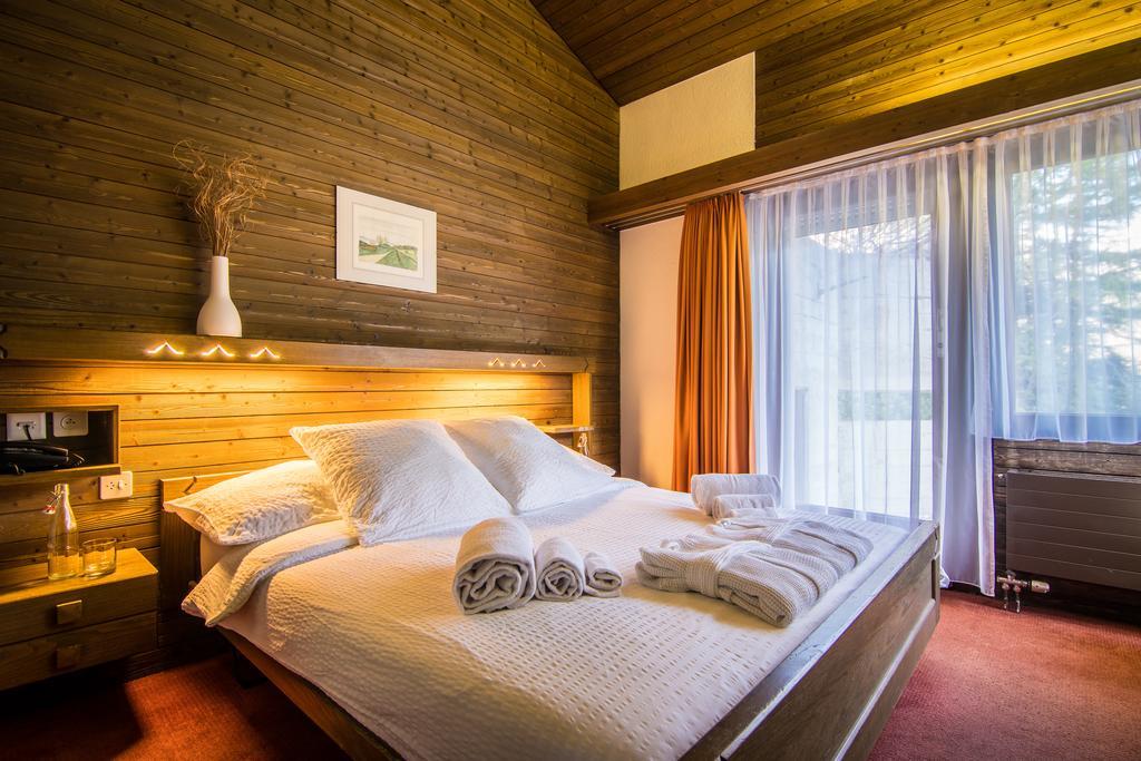 Hotel La Collina ซาสฟี ภายนอก รูปภาพ